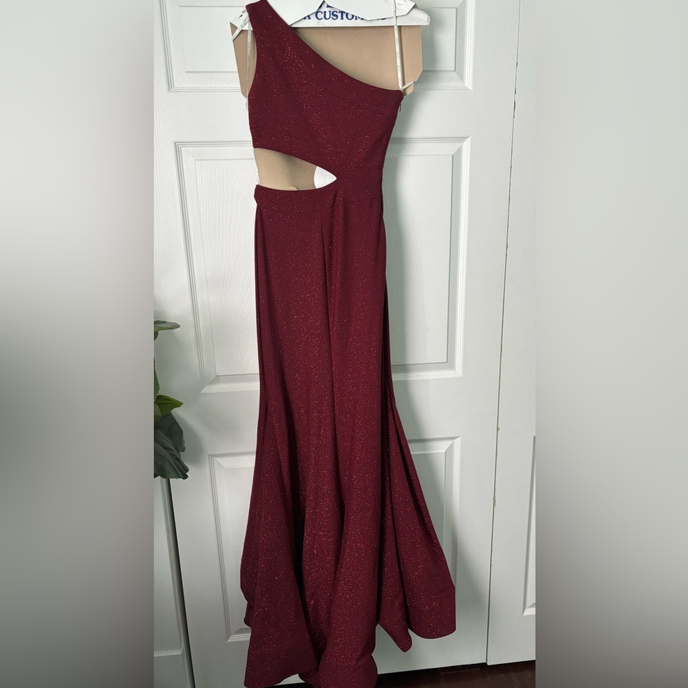 Camille La Vie Red Dress - Picture 2 of 3